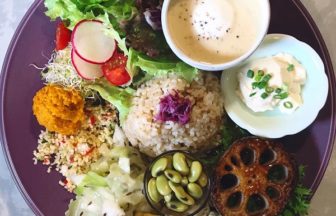 ベジ＆グレイン デリプレート (Vege & Grain deli plate with soup)