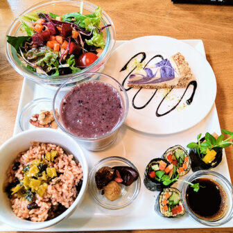 デトックス・ローフードプレート