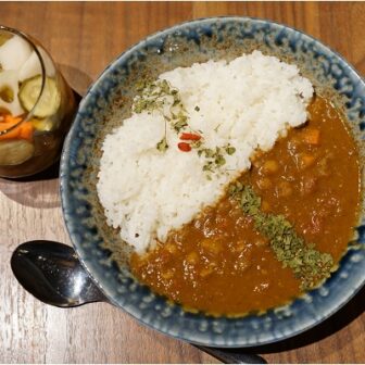 ２種お豆とたっぷり野菜の薬膳カレー
