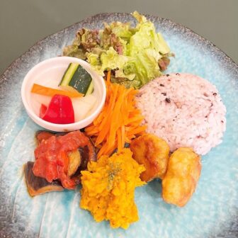 ヴィーガンランチプレート