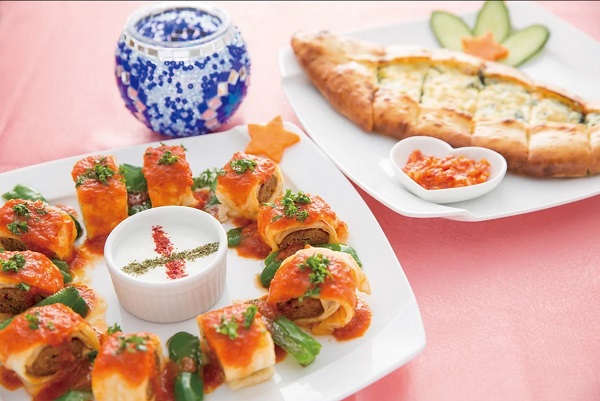 ユルディズケバブとトルコ風ピザ