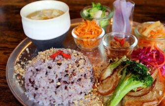 予約制　オーガニックランチプレート（取材時）